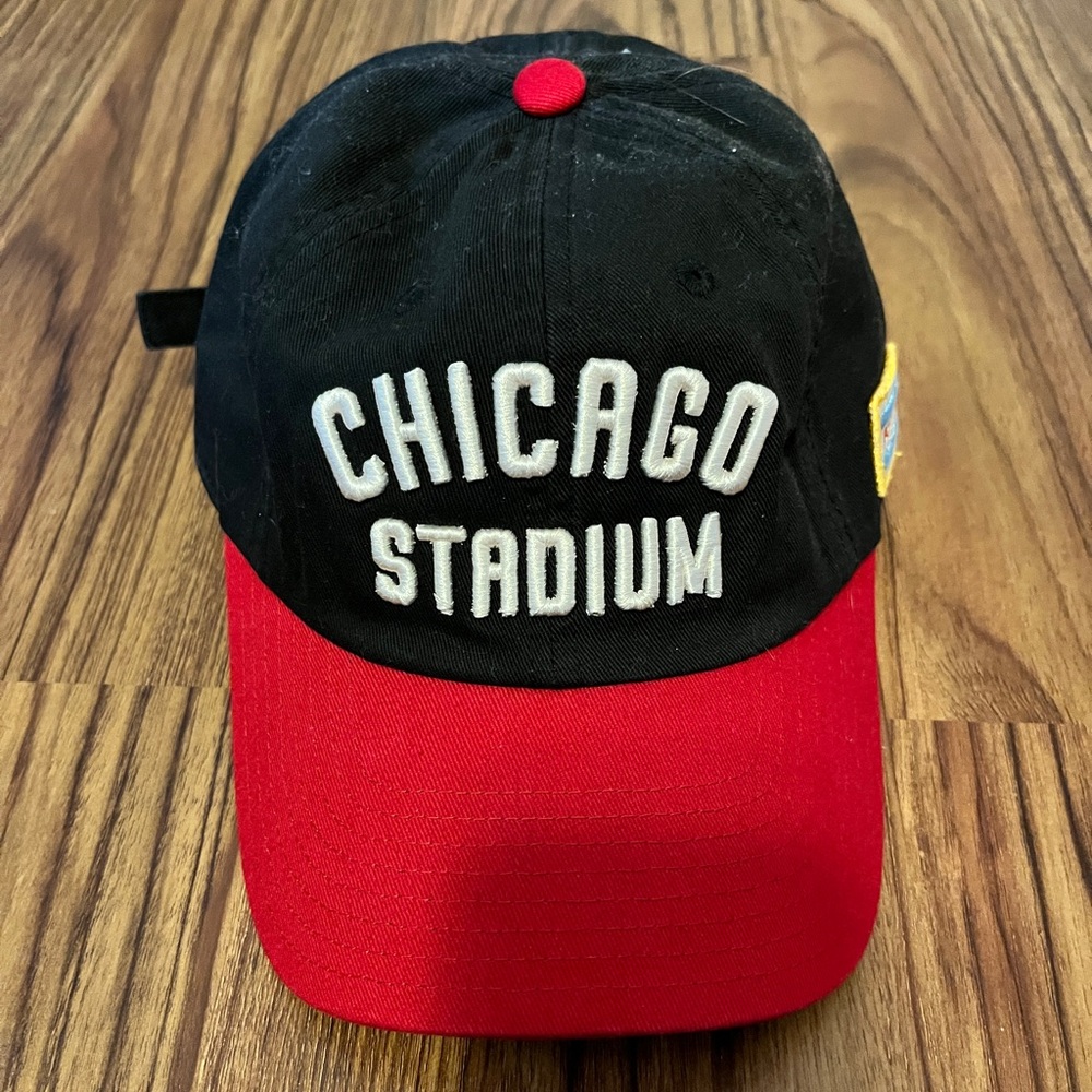 Classic Chicago Stadium Blackhawks Hat